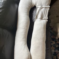 Pregnancy Pillow