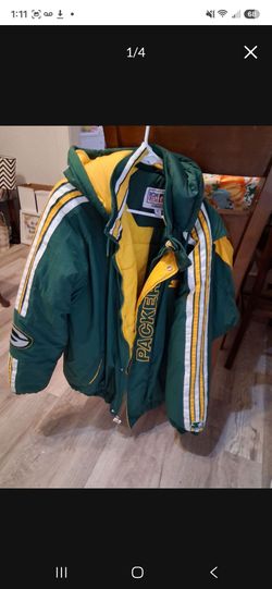 Mens large jackets all large packers with hood blue white puff jacket black casual jacket all 50 00