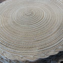 30 placemats total (15in in diameter)