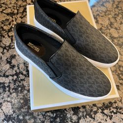 Michael Kors Sneakers 6.5