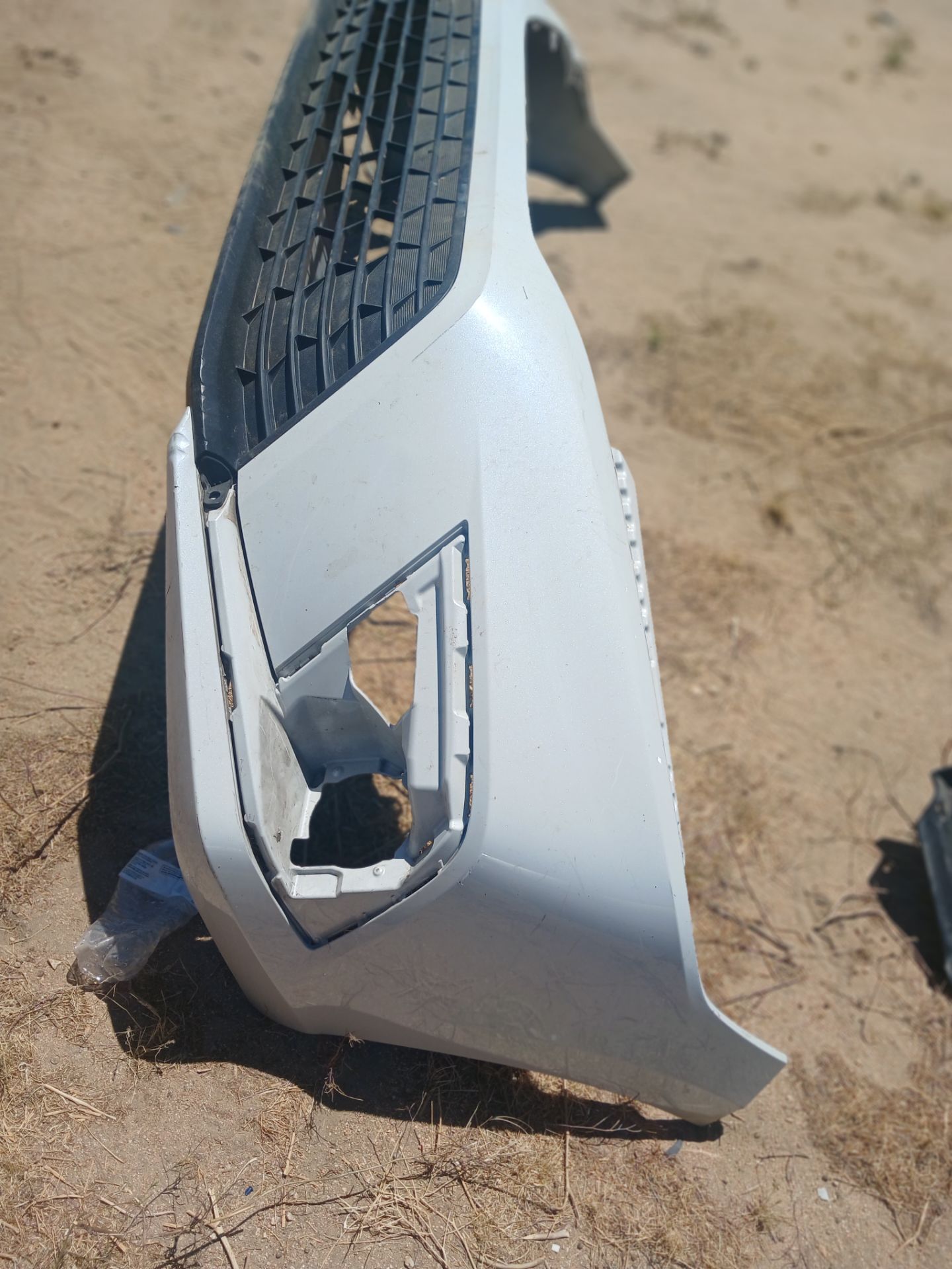 Honda Civic Front bumper OEM with lower grille 2021-2023