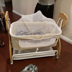Dream On Me Baby Bassinet