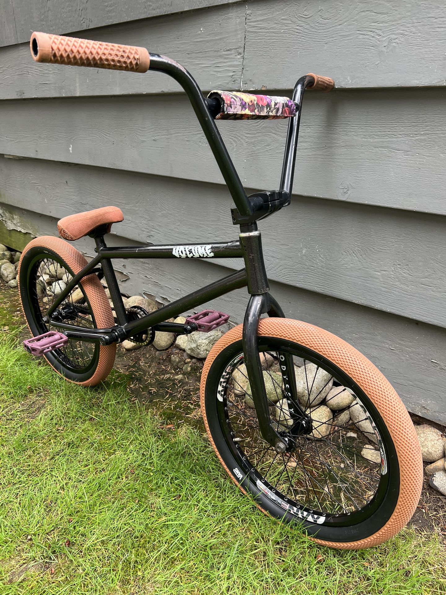 Bmx Bike (Volume) “Voyager XL” Custom