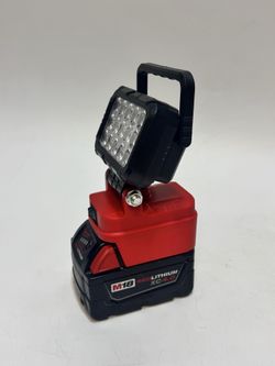 🚀 LED Work Light For Milwaukee Battery M18 with 2 USB Porte