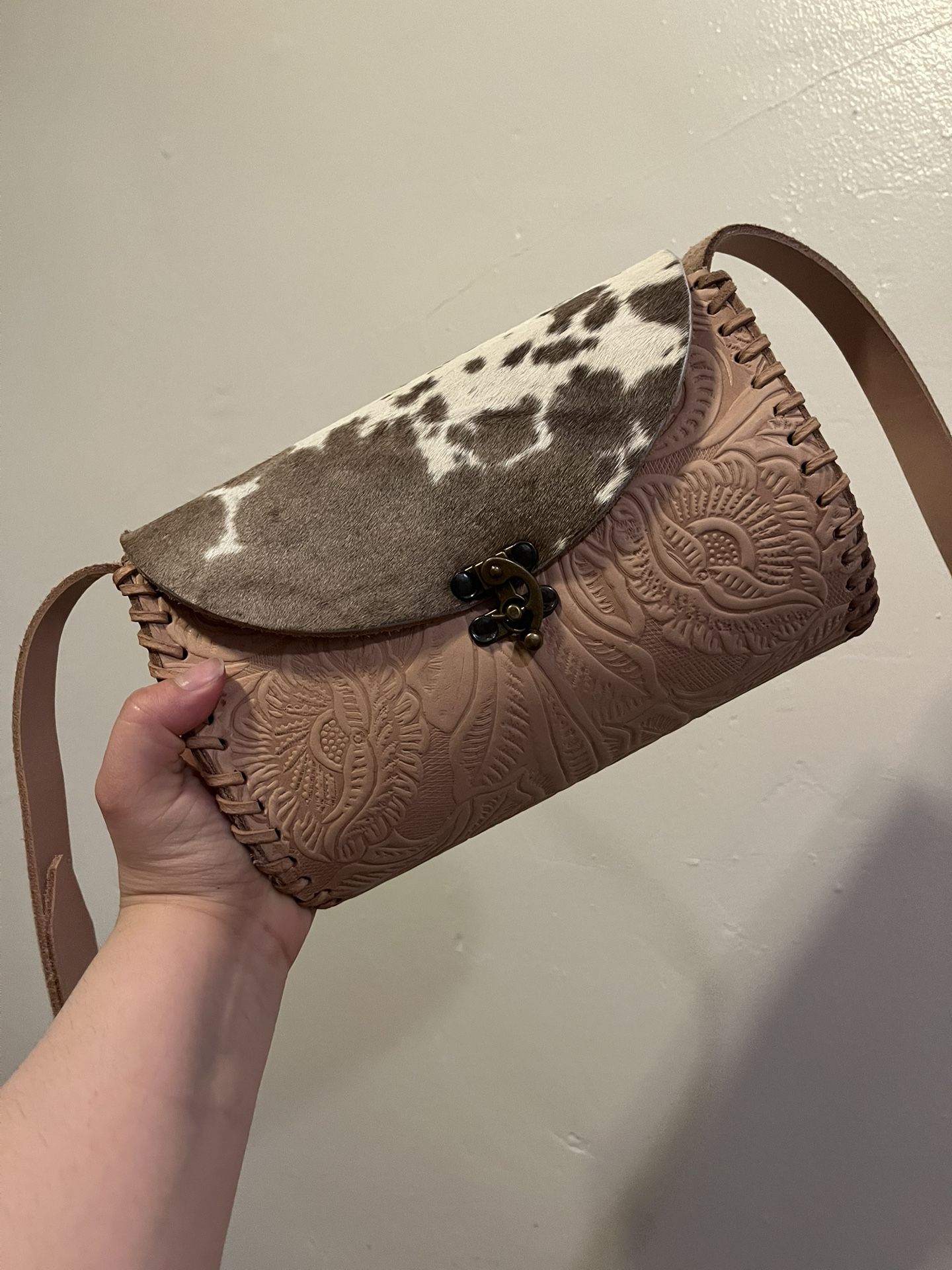 Handmade Cowhide Leader Bag