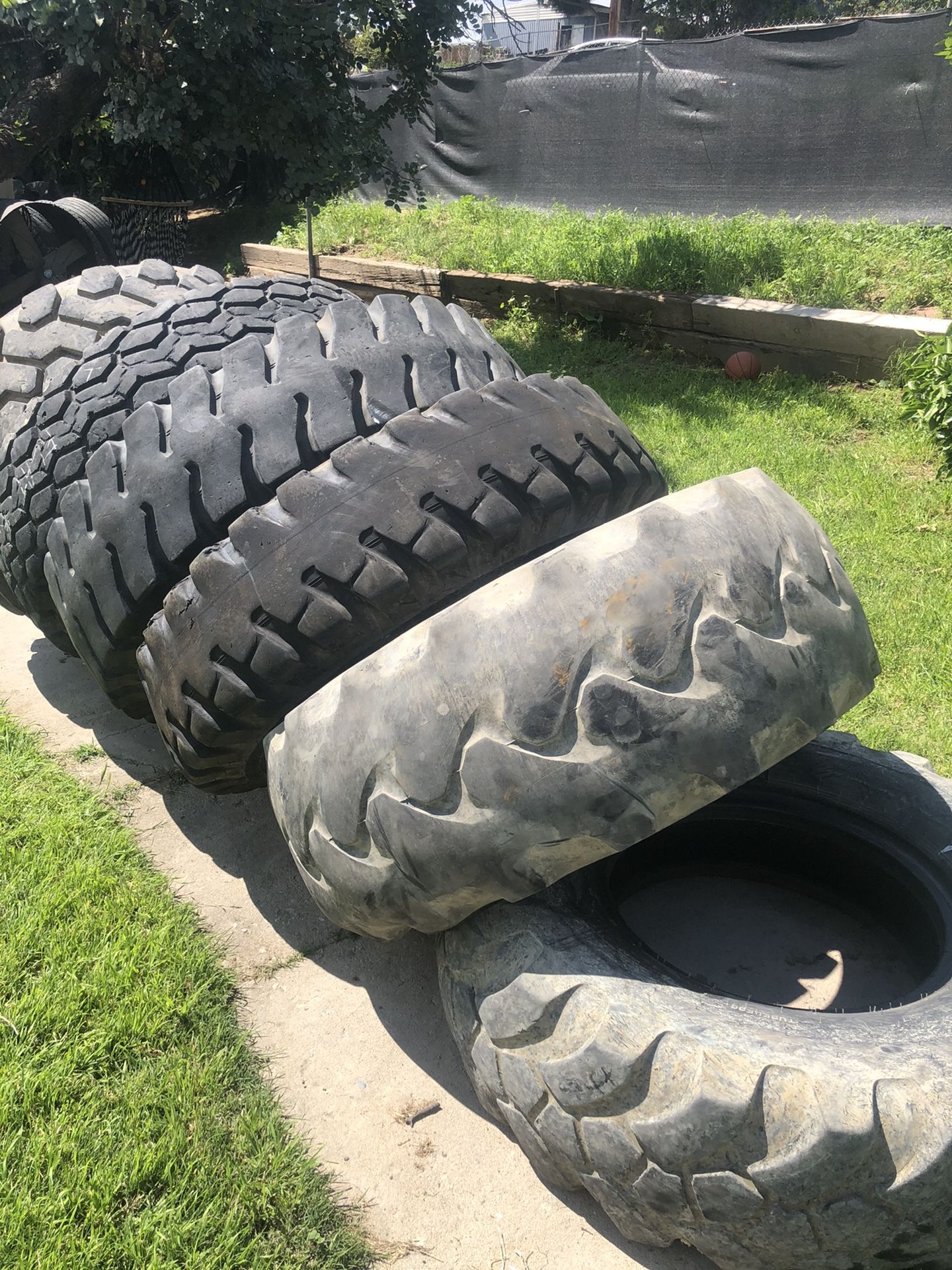 Tractor tires / work out tires