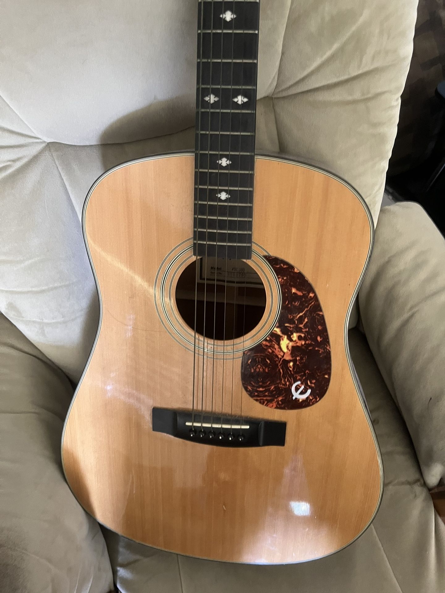 Acoustic Guitar