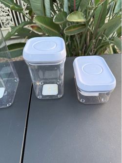 kitchen Tupperware