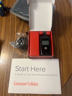 Consumer Cellular Motorola MotoWX416 Everything Included