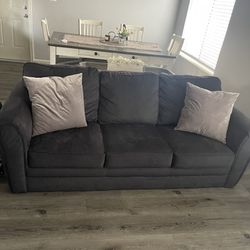 Sofa/Couch For Sale - Pick Up Only 