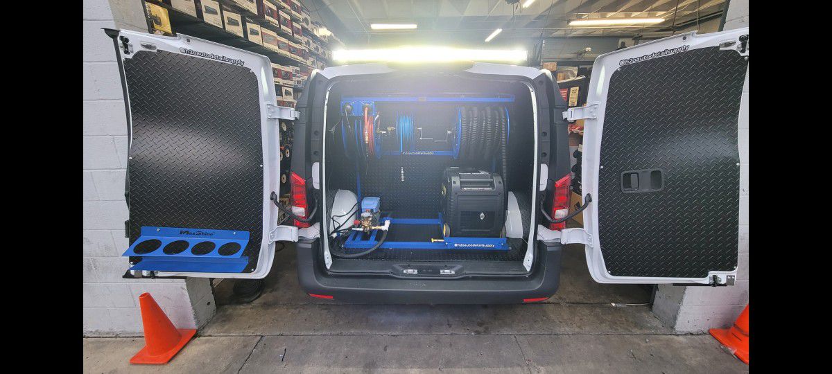 COVINA RADIO GUYS 🔊  🔊 🔊 Car Audio ✅️ Alarms ✅️ Window Tint ✅️ LED Lights ✅️ Troubleshooting ✅️ And Much More.  Sales And Installations 

COVINA