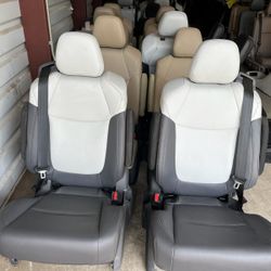 BRAND NEW LEATHER BUCKET SEATS WITH SEATBELTS 