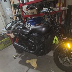 2017 Harley Davidson Street Rod 750