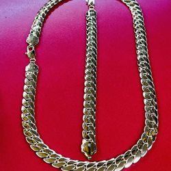 12mm wide Heavy Cuban Links necklace and bracelet Set ✨✨✨