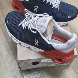 ON Cloudflyer Size 11.5