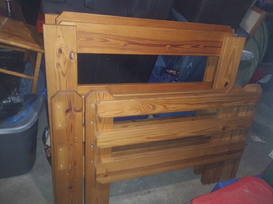 Bunk Bed 