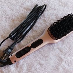 MEGAWISE Hair Straightener Ceramic Anti Scald Dual Voltage Flat Iron Brush. 302