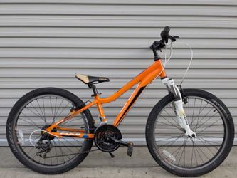 Very Nice Kids Fuji Dynamite Mountain Bike