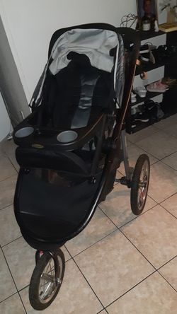 Graco jogging stroller