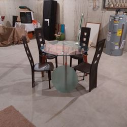 Dining Table With 4 Chairs