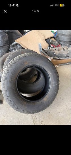 Goodyear territory AT 275/65/r18 LIKE NEW