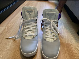 Nike Kobe 9 NSW Life Style Mens Size 12 Hardly Used