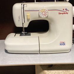 Singer Sewing Machine & Simplicity Sewing Machine  Package Deal 