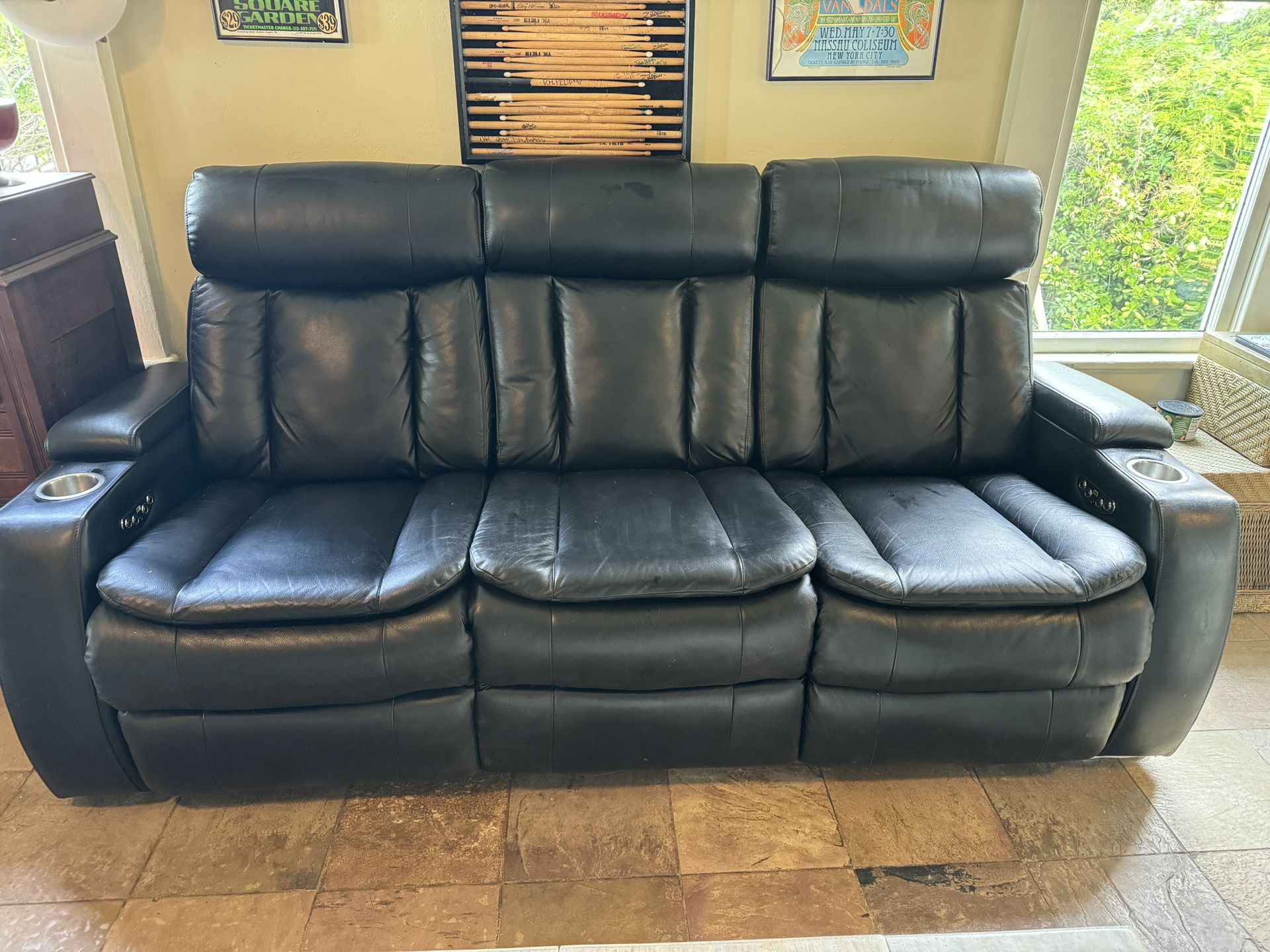 Abbyson Black leather Reclining Couch 