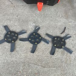 Meg-Mo blades