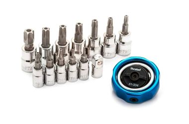 Duralast Dual Drive Gimbal Ratchet Tamper Proof Torx/Star Bit Set 14 Piece 61-600
