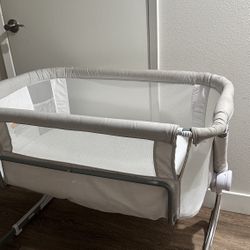 Bassinet 
