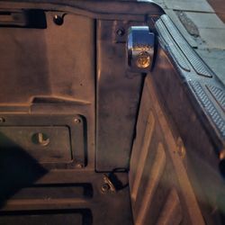 Tailgate Welded Locks