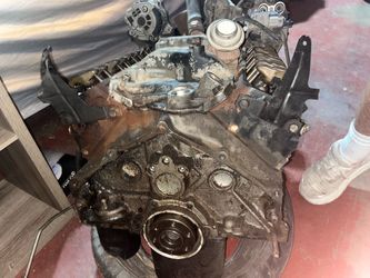 350 small block Chevy motor engine