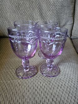 Vasos con Pedestal lila de ph