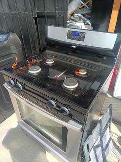 Whirlpool Gas Range Stove with Oven