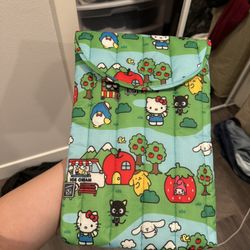 Baggu Sanrio Hello Kitty Computer Sleeve