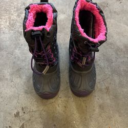 Kids Size 10 Snow/winter Boots