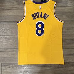 Men’s LA Lakers Kobe Bryant 8 Yellow Stitched Jersey， S To 3xl
