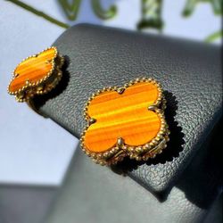 18k yellow gold Van Cleef style Alhambra style Tiger eye stone clover clip back earrings