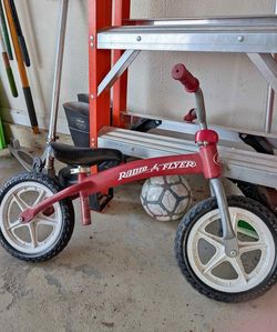 Radio Flyer Balance Bike