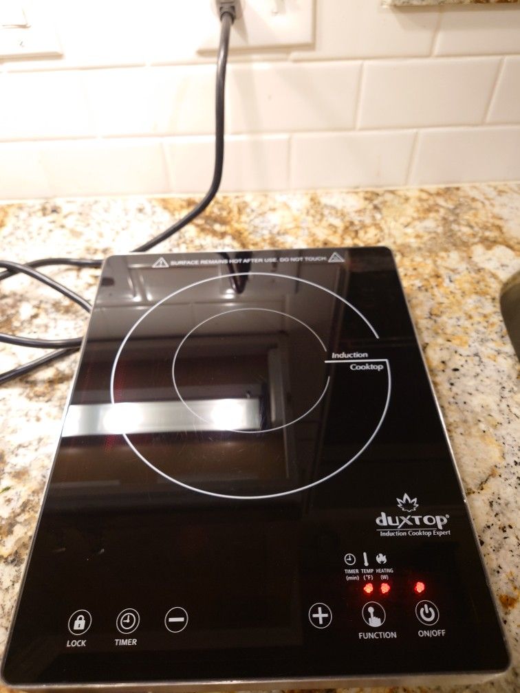 Duxtop  1800W Induction Cooktop 