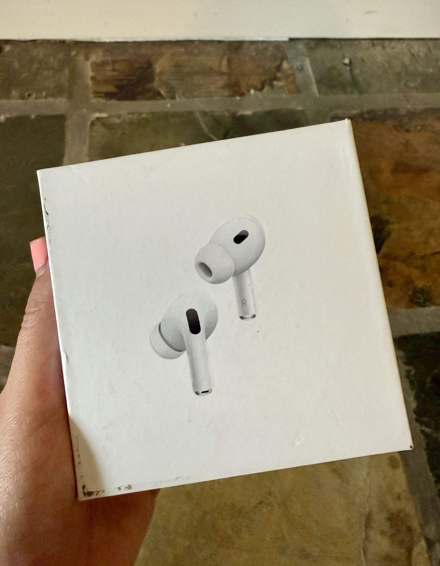 AirPods
