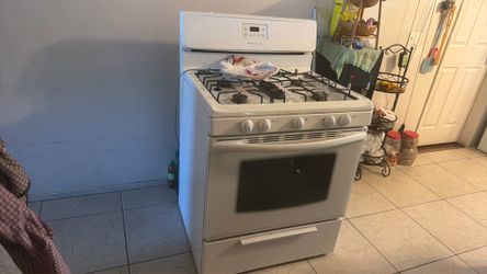 Frigidaire stove