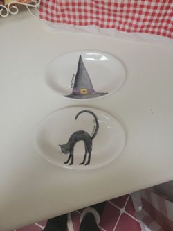 Rae Dunn Scaredy- Cat And Bewitching Plates