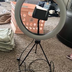Selfie ring light with stand