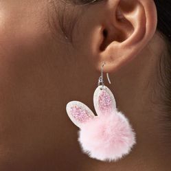 Super Cute💕🤍🐰BUNNY🐰🤍💕Earrings