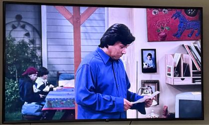 75” LG TV