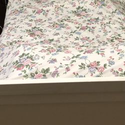 Twin Size White Wooden Bed Frame