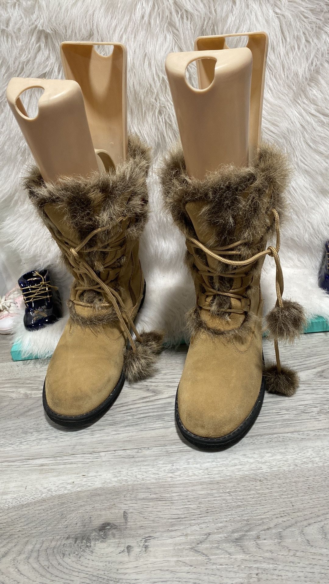 Totes Talya Tan Faux Fur Winter Boots Size 10