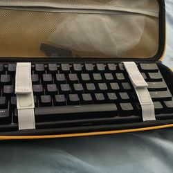 Wooting 60he + Logitech Pro X Super light .